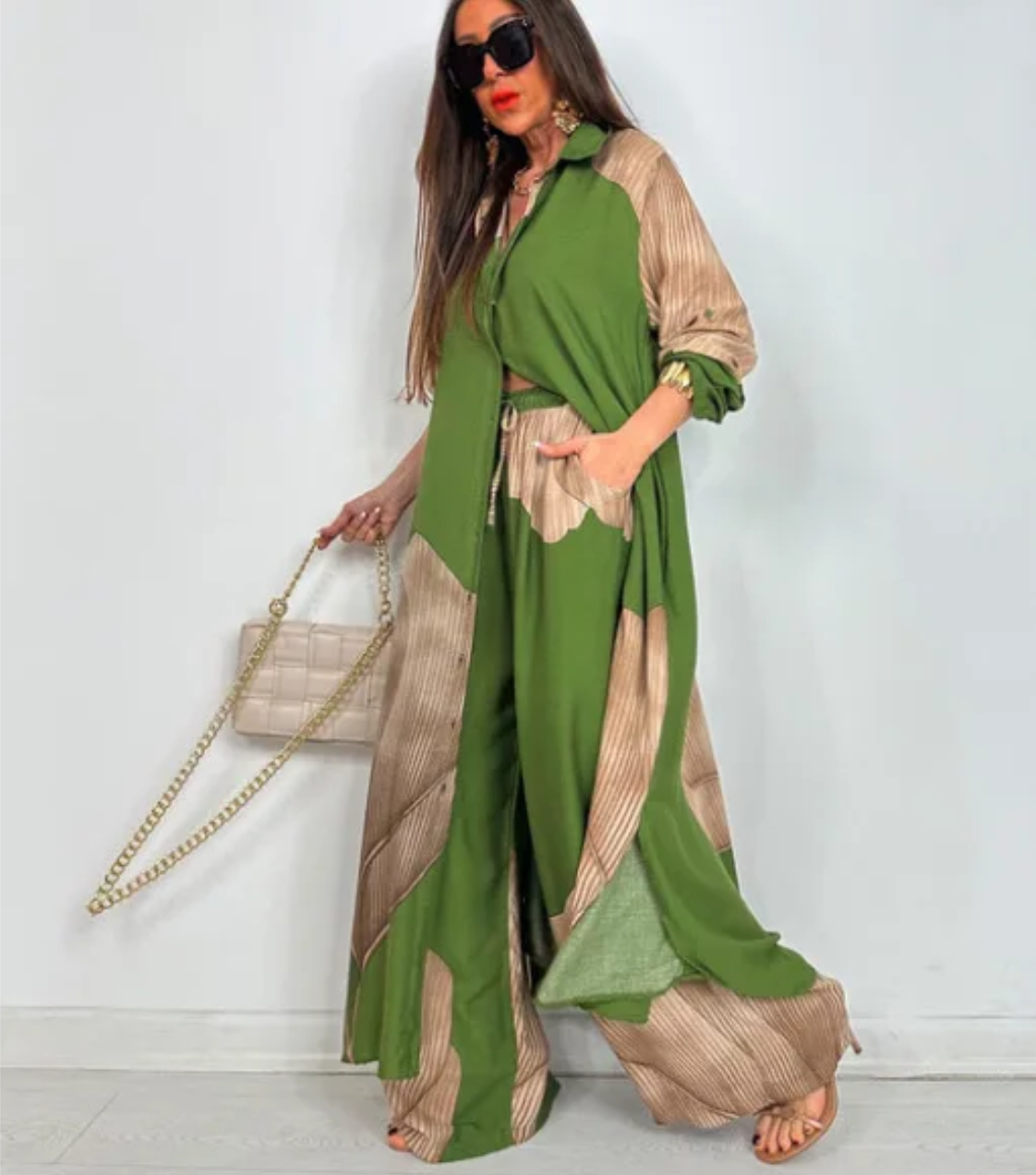 Luna Urbana – Outfit Oversize Donna Moderno
